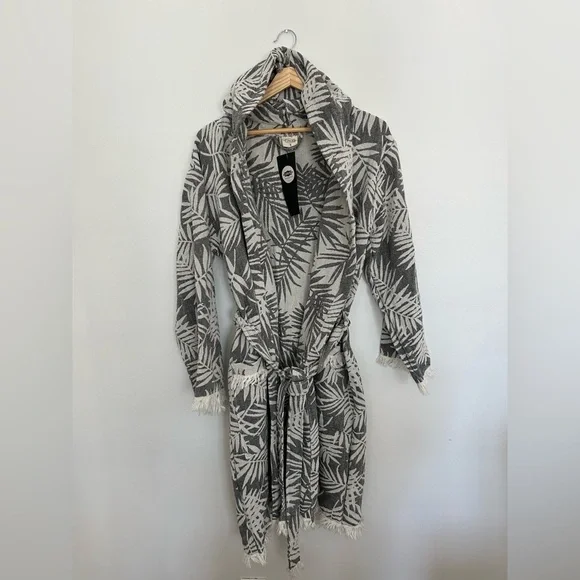 Boho Robe or Cover-Up Size Small NWT - Picture 1 of 7